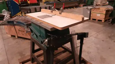 USED MAKITA 2702