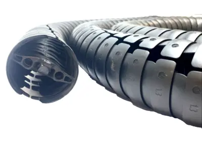 Used IGUS ENERGY CHAIN CABLE CARRIER Cable & Wire | Maverick Industrial Sales #1108637