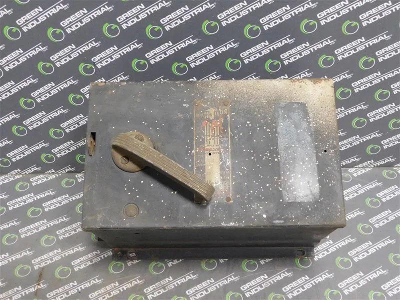 Bull Dog BOS 14352 Switch Plug 60A 575AC 20HP Used