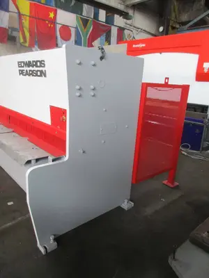 Edwards Pearson VR 13