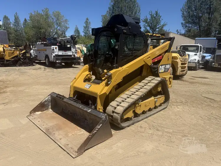 Used 2018 CATERPILLAR 299D2 XHP Skid Loaders California US | Mittry Construction #1362587