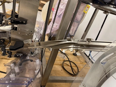 Used _UNKNOWN_ _UNKNOWN_ Cap Sorter Feeder Rhode Island US | Federal Equipment Company #1347747