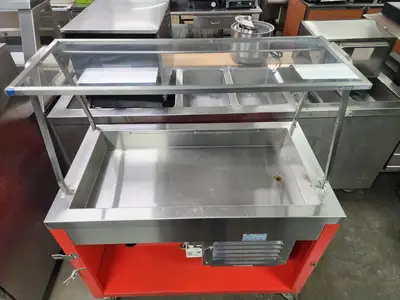 Used Duke Used Duke 315-25PG 46" AeroServ™ Cold Food Bar - Salad Bar - (3) Pan Capacity 120V Food Displays Illinois US | Falcon Restaurant Supply #1376715