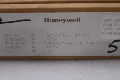 NEW Honeywell 4DP7APXIA-322 / 51302951 Analog Input Module STOCK G52