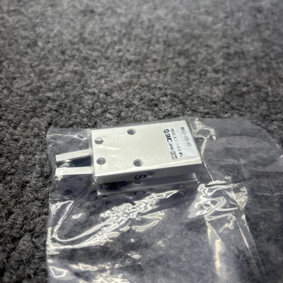 New | in-Stock SMC MHC2-10D-X5 Robot Parts California US | Davliegogo LLC #1705329