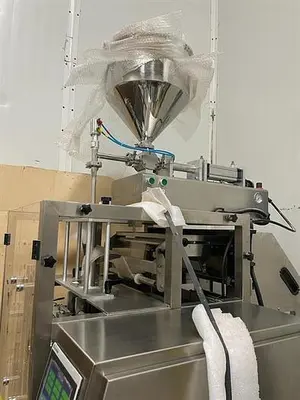 TDI Form, Fill and Seal with Piston Filler