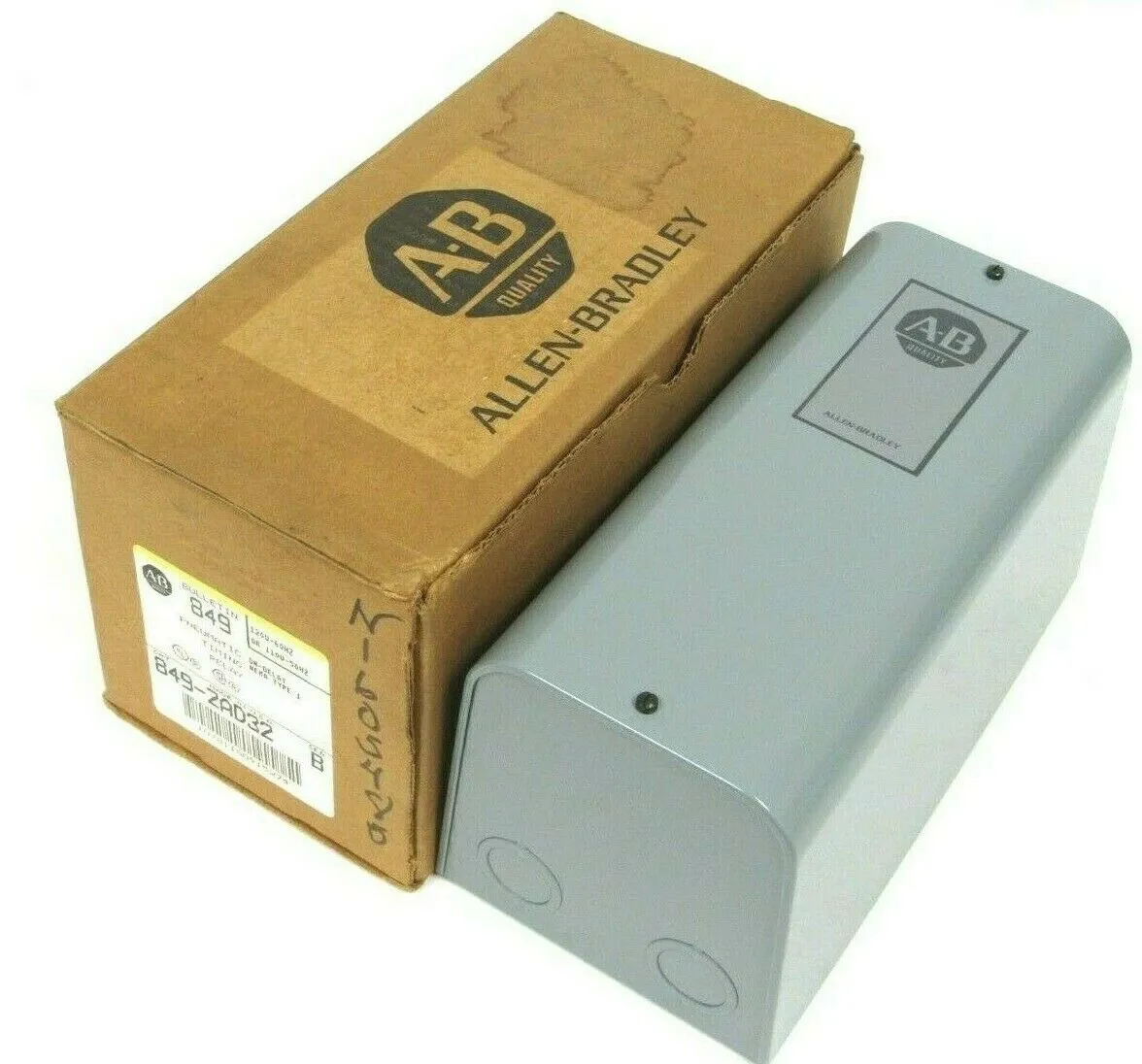 NEW ALLEN BRADLEY 849-ZAD32 PNEUMATIC TIMING RELAY 849ZAD32