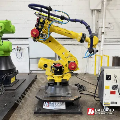 FANUC R-2000iC/210F Robot w/ R30iB Plus – NEW! NEVER PUT INTO PRODUCTION