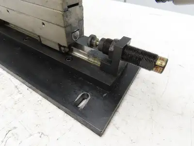 Weber Pneumatic Automatic Feed Screwdriving System 60mm Stroke Screwdriver