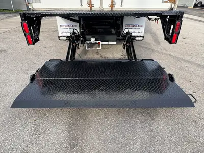 Used 2019 ISUZU NPR XD Reefer Trucks Florida US | Truck and Van Outlet #1509164