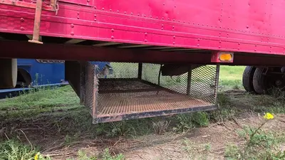 USED ALLOY TRAILERS INC 48' TANDEM AXLE VAN TRAILER