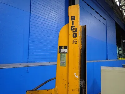 USED BIG JOE MFG. CO. 1518R5