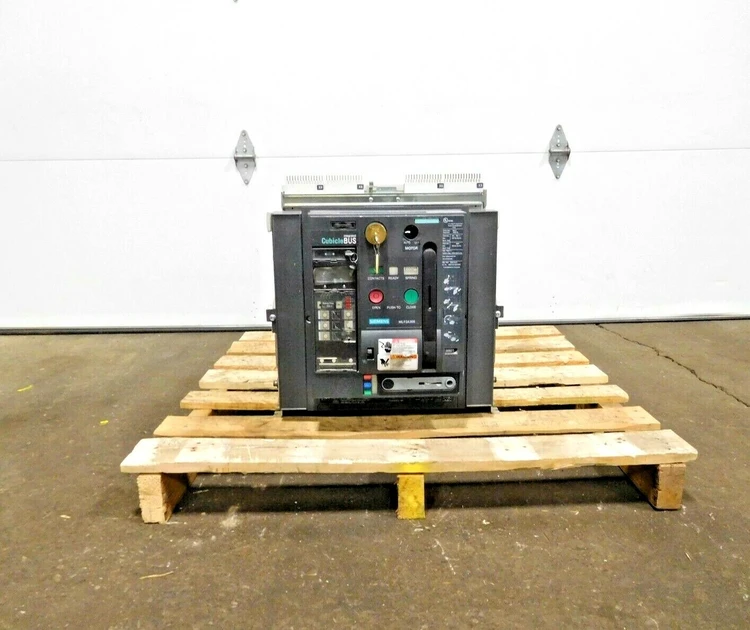Used Siemens WLF2A308 Circuit Breakers Ohio US | Equipment Recovery Corp. #1330602
