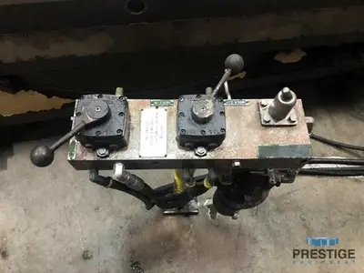 USED GIDDINGS & LEWIS AIR LIFT