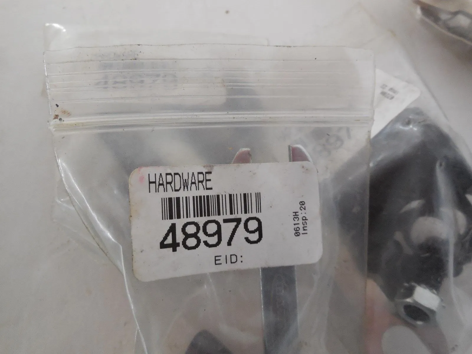 2 NEW BANNER ENGINEERING 48979 MOUNTING KIT