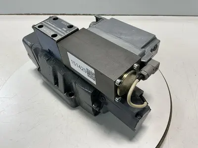 USED BOSCH 0 811 404 614