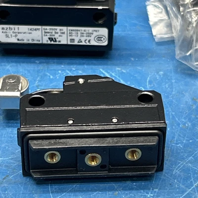 NEW AZBIL SL1-P