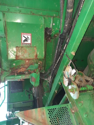 USED 2004 JOHN DEERE 9660 STS