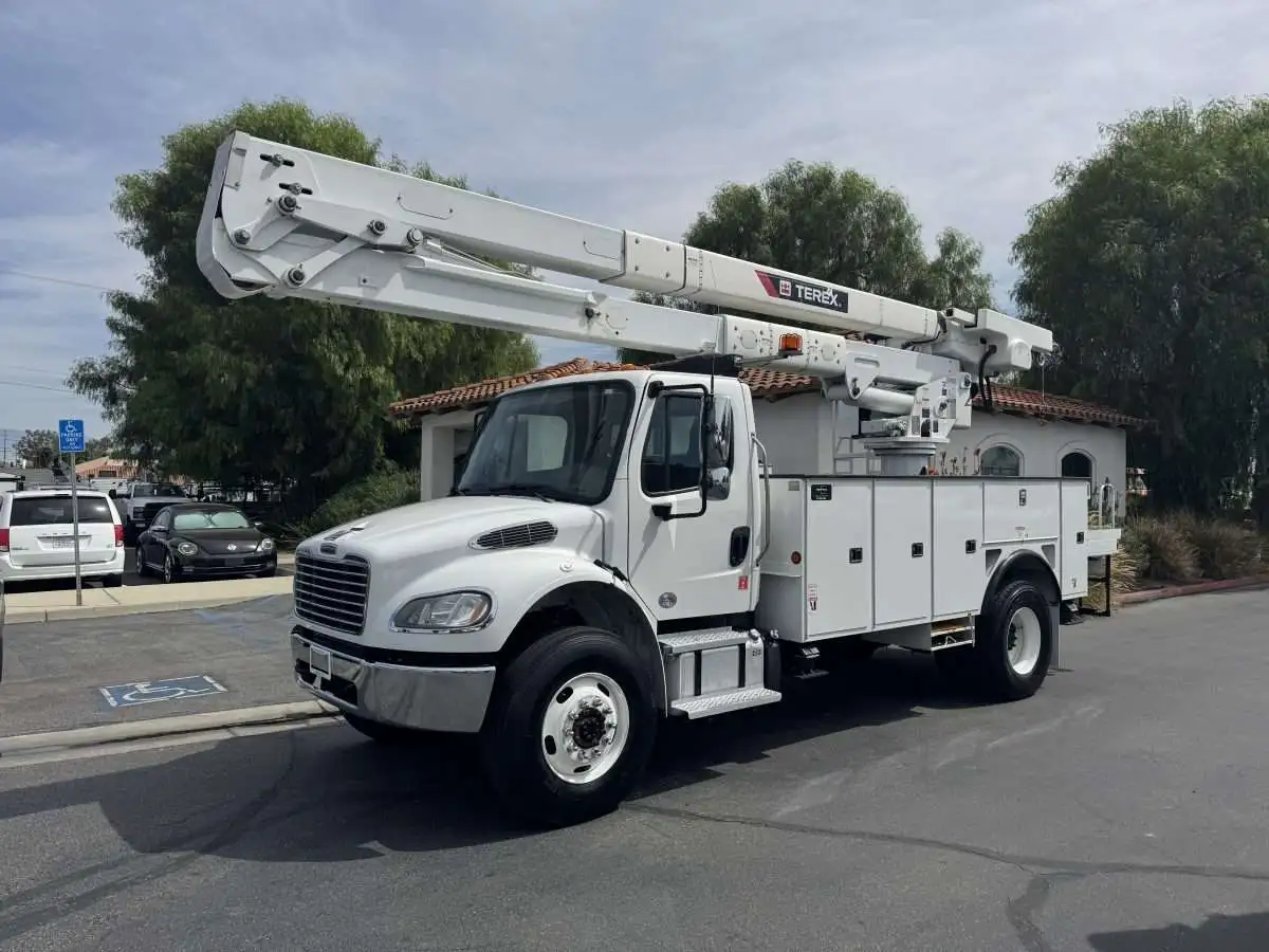 Used 2020 FREIGHTLINER M2 Carhaulers California US | Commerce Truck Equipment Sales #1547757