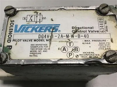 USED VICKERS DG4V-8-2A-M-W-B-40