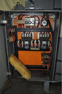 USED ELLIOTT 1018