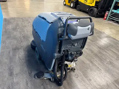 Used ADVANCE SC750-26D Scrubbers Minnesota US | Birnstengel Equipment #1554093