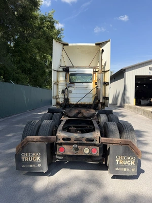 Used 2006 VOLVO VNM Conventional trucks Indiana US | Miedema Asset Management Group #1414527