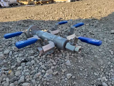 4-Way Air Header w/ 1/2" Ball Valves