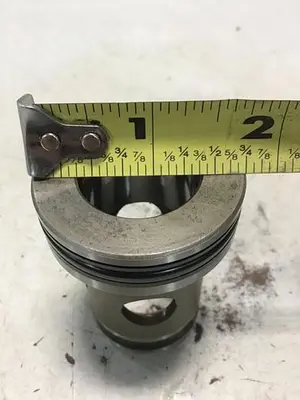 USED VICKERS 25-D10-30