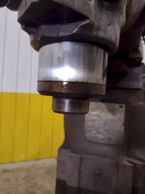 2 HP BRIDGEPORT SERIES I VERTICAL RAM TYPE MILL: YOBRO #24975