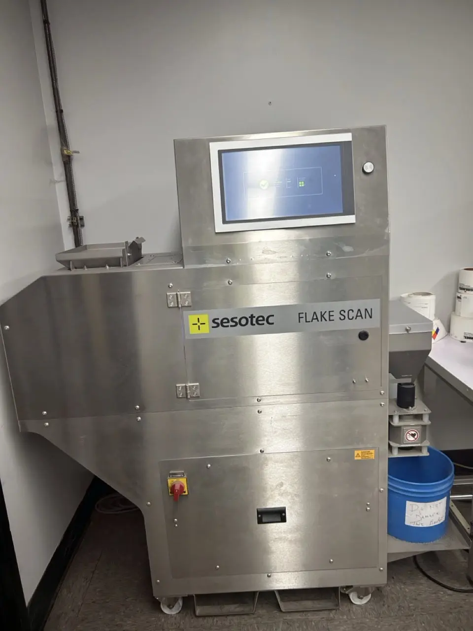 USED 2022 SESOTEC CMN 256