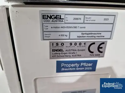 NEW Engel Machinery Inc Engel Injection Molding Machine, model e-motion 440H/50MV/380 T combi