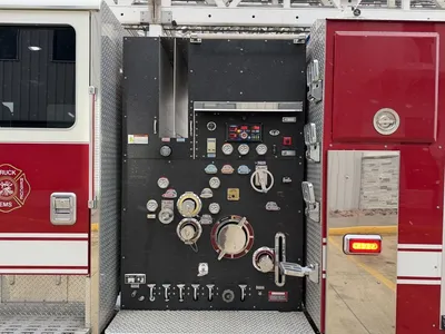 Used 2017 KME PREDATOR 109 AERIAL CAT Fire Trucks Minnesota US | Carco Truck & Equipment #1514041