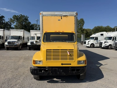 Used 2001 INTERNATIONAL 4900 4X2 Box trucks Indiana US | Miedema Asset Management Group #1414683