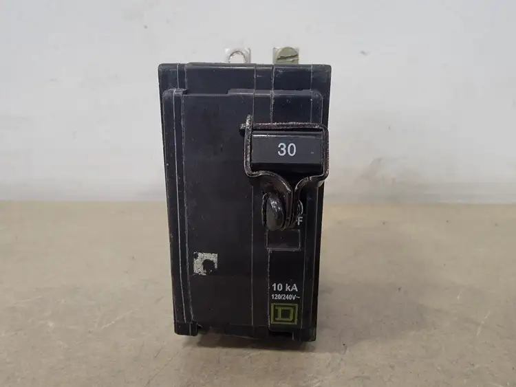 Used SQUARE D QO130 Switchgears British Columbia CA | Lenmark #367159