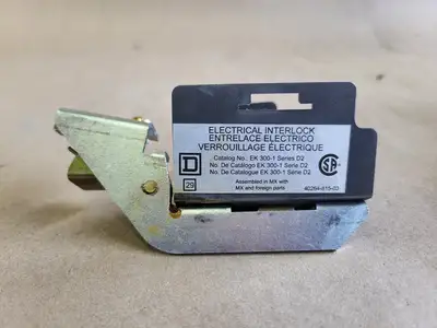 NEW SQUARE D EK3001