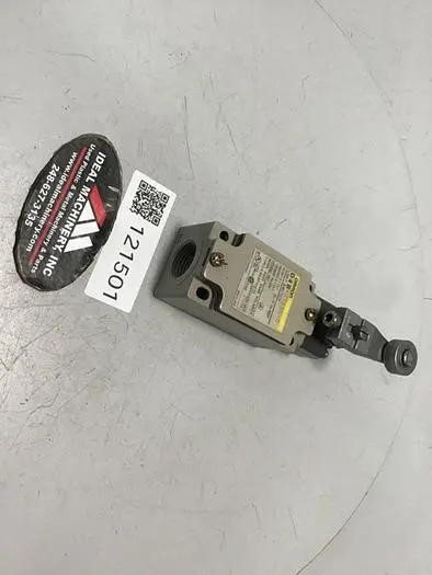 USED OMRON D4B-2115N-R