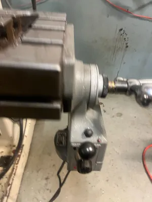 WILLIS MICROCUT 1050 knee mill | Universal Press & Machinery (UPM) (3)