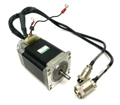 Used Sanyo Denki Step-Syn 2-Phase Stepping Motor 1.8º Step Angle 3A Brushless Motors Michigan US | Maverick Industrial Sales #1392428