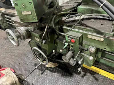 42/137" X 96/264" LEBLOND #4025 HEAVY DUTY SLIDING GAP ENGINE LATHE. STOCK #0888725