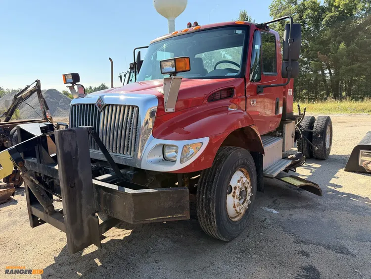Used 2004 INTERNATIONAL 7400 DT530 4X2 Cab Chassis trucks Michigan US | Miedema Asset Management Group #1340396