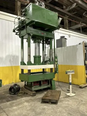 Used N/A MD200-4835 Molding Presses Ohio US | G-2000, Inc. #1258249