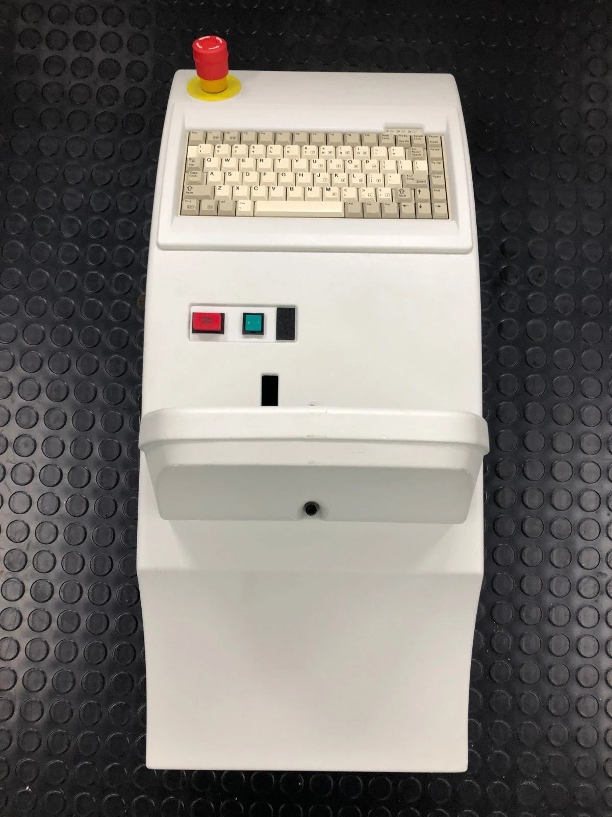 Used Universal instruments Control Panel Assembly Miscellaneous PCB & SMT Equipment Michigan US | 4Tech USA #1538082