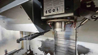 2015 HAAS VF-2YT Vertical Machining Centers (Equipt) | SNL Machine Trader LLC (4)