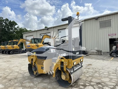 USED 2022 XCMG XMR303S