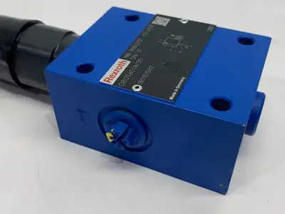 USED BOSCH REXROTH PRESSURE RELIEF VALVE