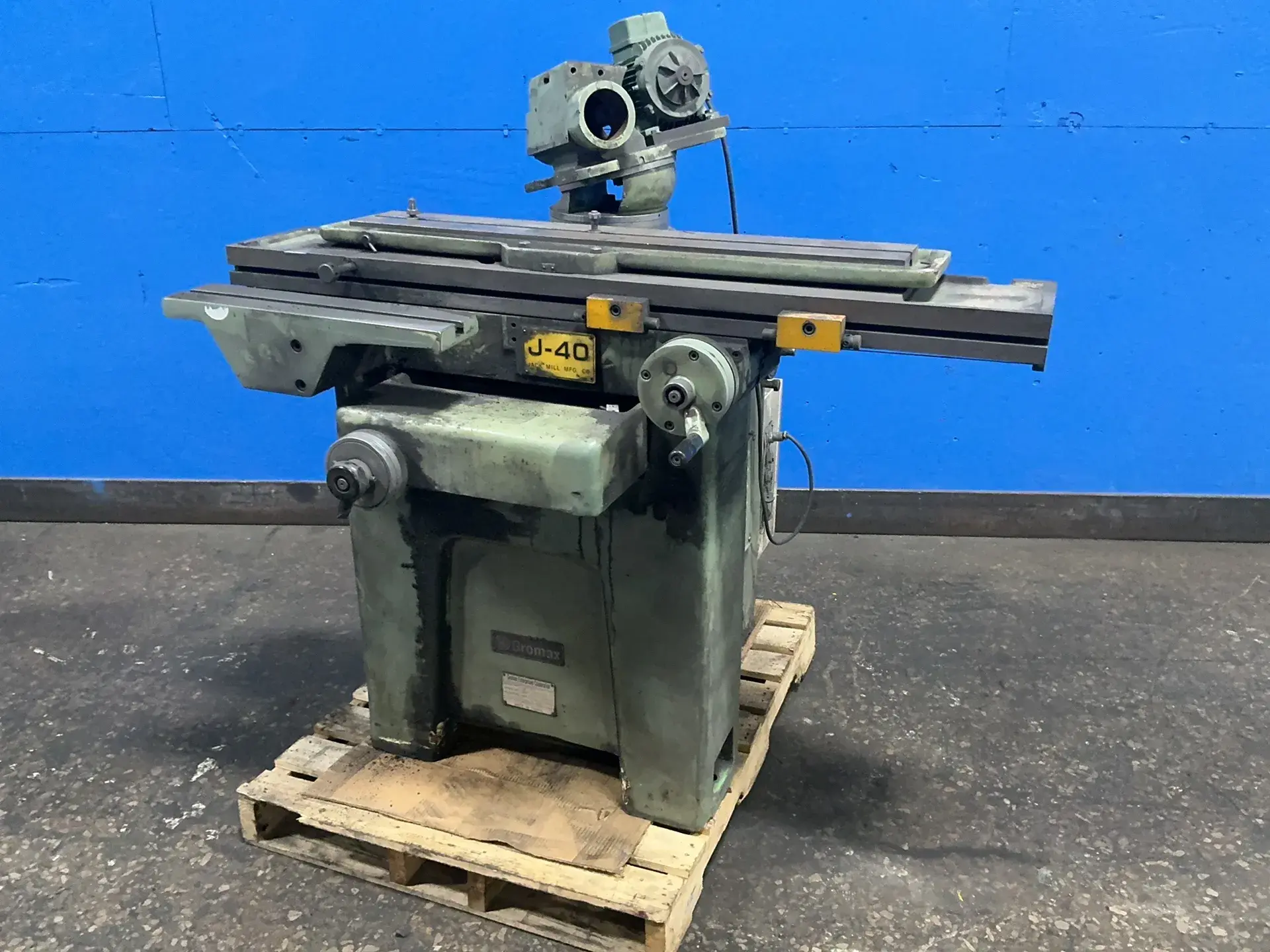 Used 2000 GROMAX ENTERPRISES CORP J40 Tool & Cutter Grinders Ohio US | HGR 24 #1518390