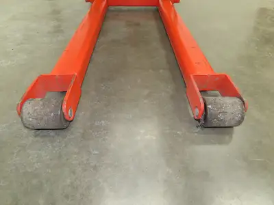 Used INTERRTHOR _UNKNOWN_ Pallet Lifters Indiana US | Arrow Industrial #795279