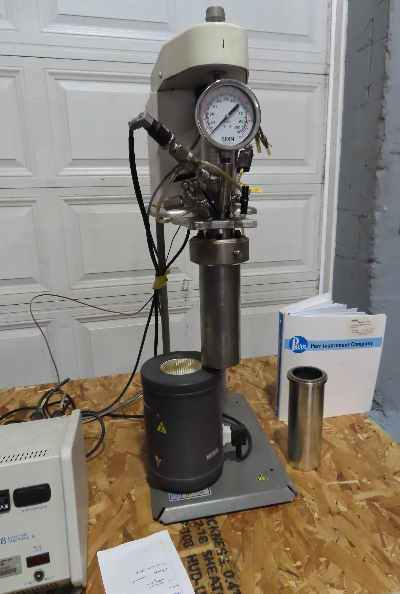 Parr Instrument Co. High Pressure Mini Lab Reactor