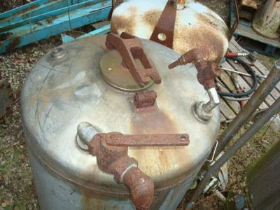 70 L S/S Pressure Vessel 85 Psi